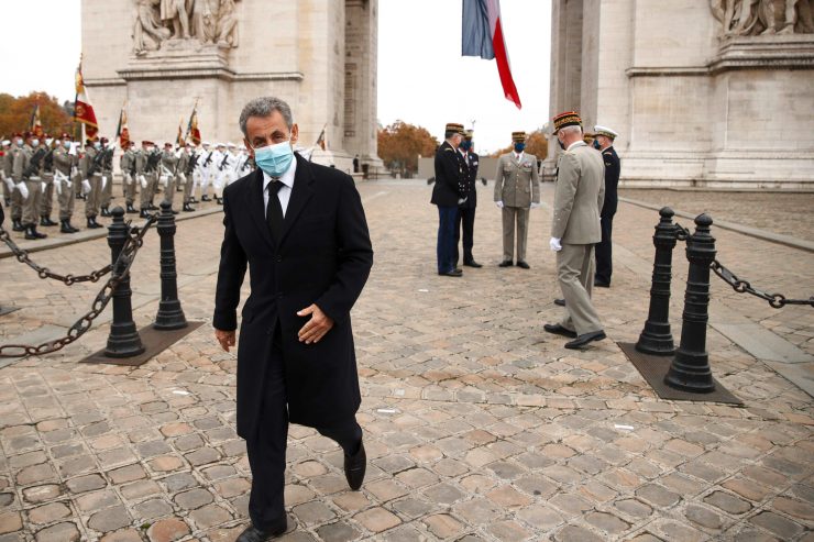 Bestechungs-Vorwürfe / Frankreichs Ex-Präsident Sarkozy ab Montag erstmals vor Gericht