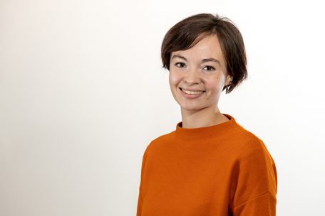 Valérie Kemp ist Pädagogin und Doktorandin an der Universität Luxemburg. Dort untersucht sie im Rahmen des Projekts Compare Mehrsprachigkeit im Kleinkindalter.