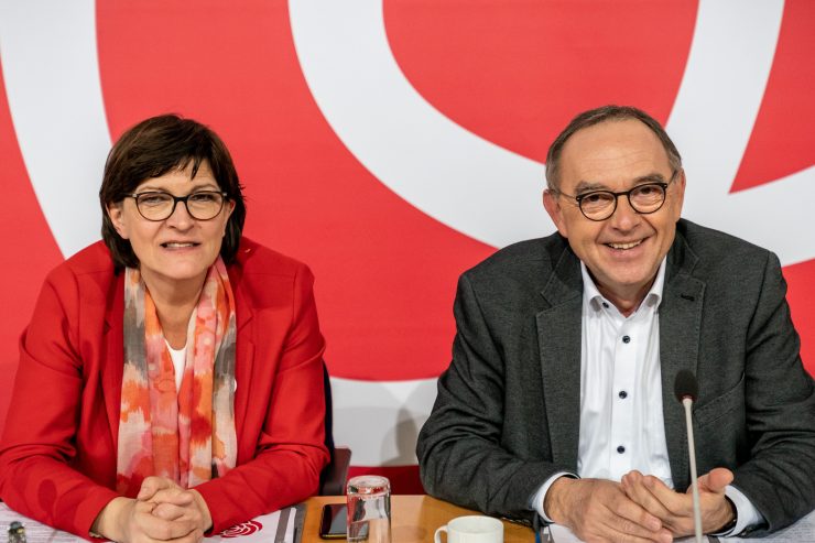 Deutschland / Parteienforscher Niedermayer: Die SPD-Doppelspitze hat sich nicht profiliert