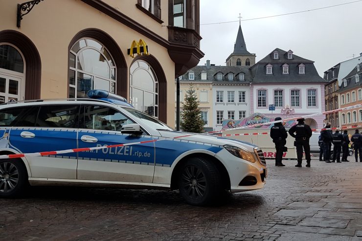 Amokfahrt in Trier / Streife konnte die Wahnsinns-Tat nicht verhindern: So lief der Polizeieinsatz ab