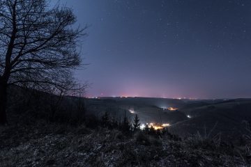 Lichtverschmutzung an Weihnachten / Lichtberater plädiert für Weihnachtsbeleuchtung in Maßen 