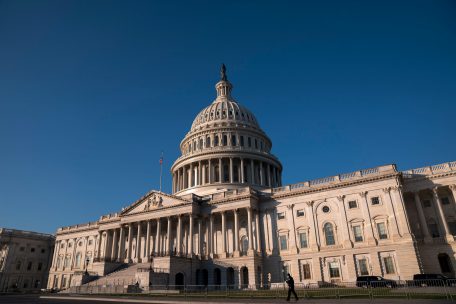 US-Kongress / 740,5 Milliarden Dollar schwerer Verteidigungshaushalt mit breiter Mehrheit beschlossen