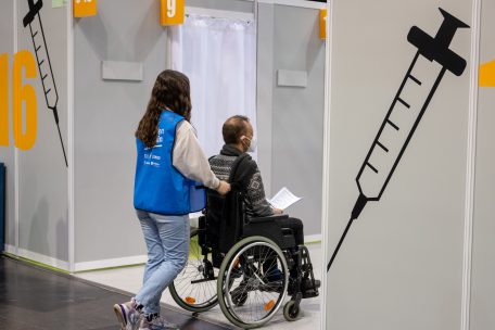 Technische Panne  / Luxemburger Regierung hat Einladungen zur Impfung an die falschen Empfänger geschickt