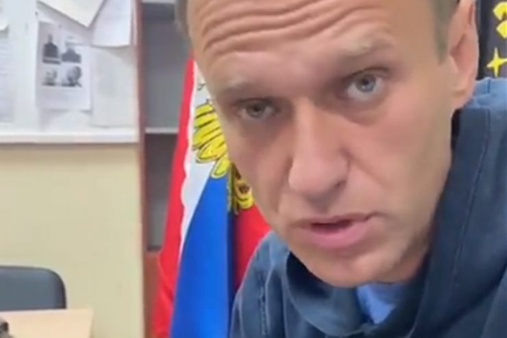 Russland / Gerichtsprozess bei der Polizei – Nawalny spricht von „Gipfel der Rechtlosigkeit“