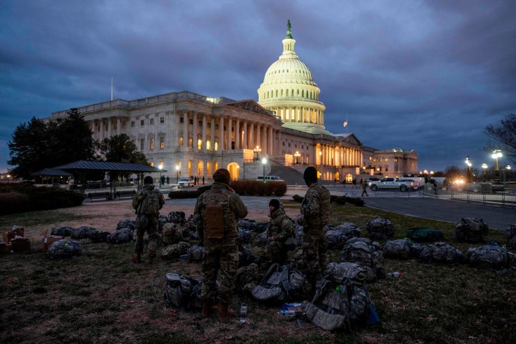 Vor Bidens Amtseinführung / FBI überprüft Soldaten im Washington-Einsatz  – aus Angst vor Angriff aus den eigenen Reihen