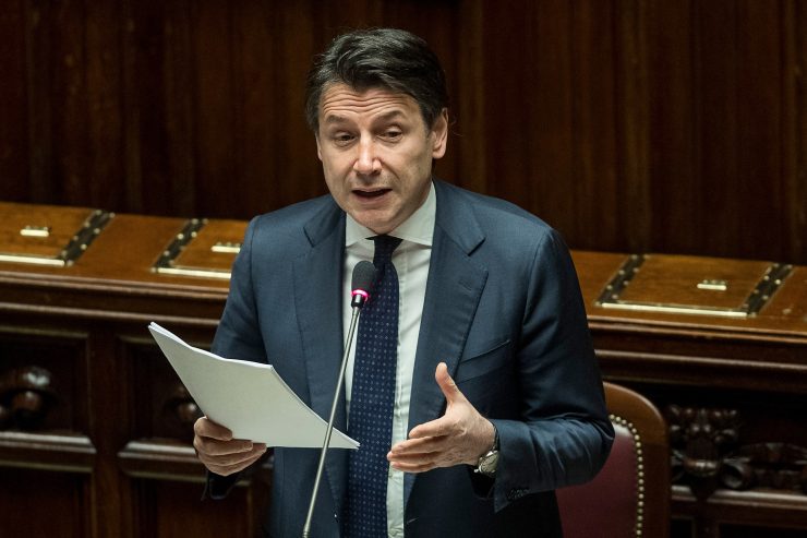 Italien / Senat entscheidet über Fortbestand der Regierung