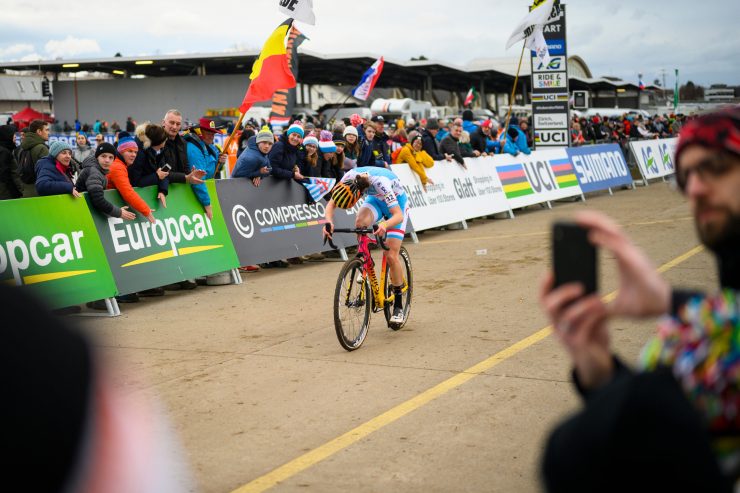 Trotz Corona / Die Cyclocross-Weltmeisterschaft in Ostende darf stattfinden