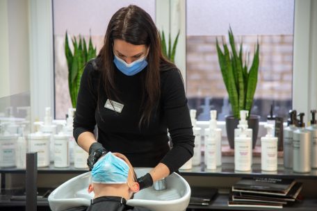 Grenzverkehr / Lockdown in Deutschland sorgt für mehr Andrang bei Friseuren in Luxemburg