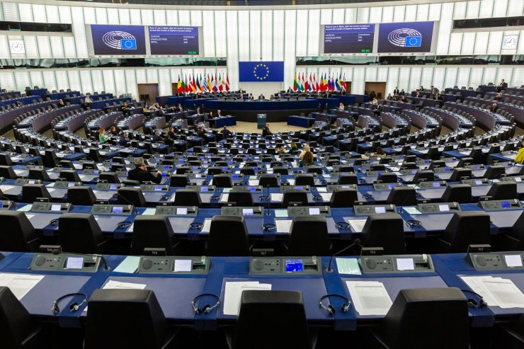 Mobbing-Affäre / So könnte Monica Semedo aus der „Renew Europe“-Fraktion ausgeschlossen werden