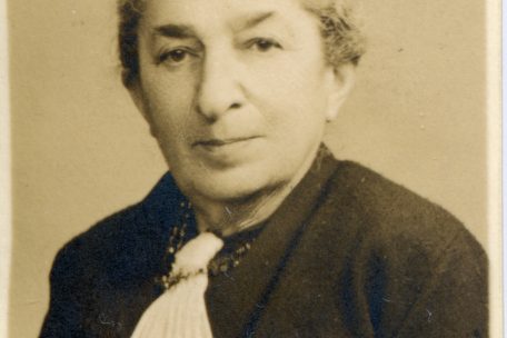 Betty Uhlmann um 1940. Die Mutter von Richard Hellmann kam am 10.11.1941 ins  Sammellager für Juden nach Fünfbrunnen. Sie starb dort am 14.1.1942.