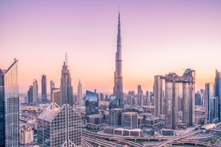 Dubai ist eines der sieben Vereinigten Arabischen Emirate. Pünktlich zu den Faschingsferien bietet Luxair Urlaubsflüge dorthin an.