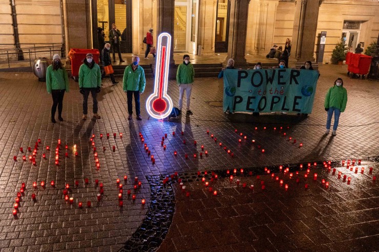 Jubiläum / Greenpeace: Fünf Jahre Pariser Klimaabkommen „kein Grund zum Feiern“