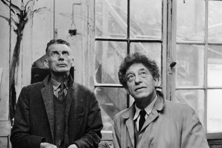 En 1961 à Paris, Samuel Beckett, dans l’ateilier du sculpteur et peintre Alberto Giacometti