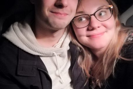 Eric und Susanna sind seit zwei Jahren ein Paar und haben das letzte Jahr gut gemeinsam gemeistert