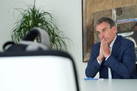 Analyse / Claude Meisch und die Privatisierungspolitik in den Schulen – Sind die Vorwürfe berechtigt?