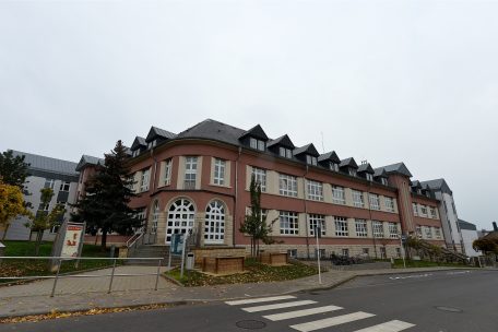 Gelangte vergangene Woche in die nationalen Schlagzeilen: die Albert-Wingert-Schule in Schifflingen. Albert Wingert war übrigens Lehrer, Politiker und Widerstandskämpfer gegen die Nazis.