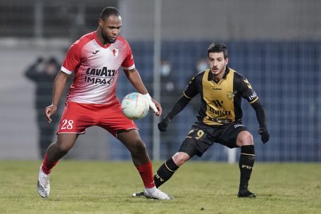 Fußball / Niederkorn geht im Feindesland baden