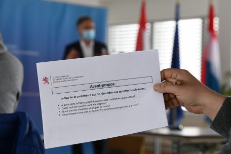 Bilanz nach Amtsübernahme / Gute Noten für Kox und Polizei