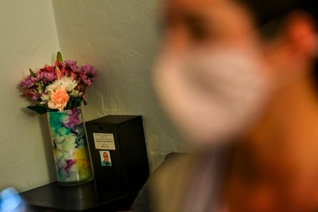 Trauer im Februar: Täglich sterben rund 2.000 Menschen in den USA an Covid-19