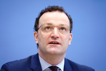 Deutschland / Jens Spahns Schnelltest-Versprechen ist geplatzt – die SPD hält ihn nun für überfordert