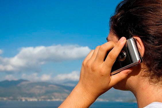 Mobiles Netz im Ausland / EU-Kommission will Wegfall der Roaming-Gebühren verlängern