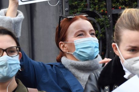Maskentragen wird zur neuen Normalität.