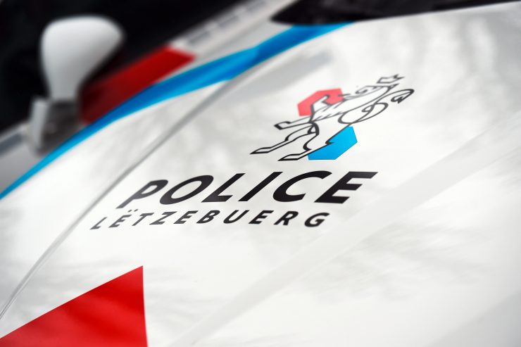 Luxemburg / Fahrer ohne Führerschein baut Unfall mit unangemeldetem Auto