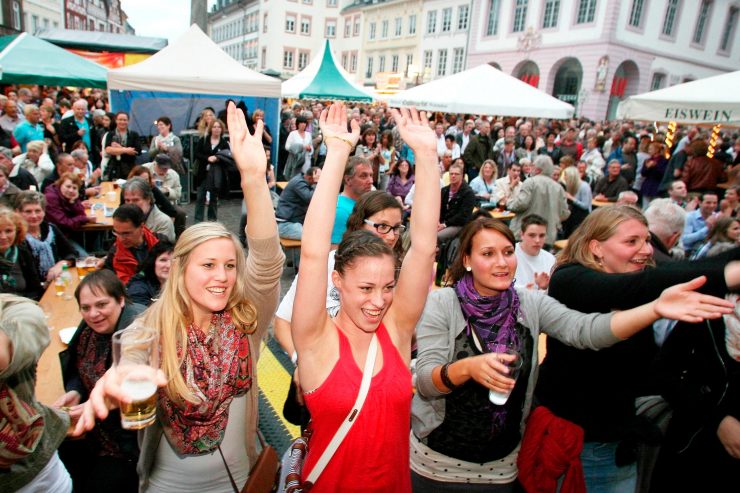 Trier / Altstadtfest, Zurlauben, Weinfeste – wo und wann wird in diesem Jahr gefeiert?