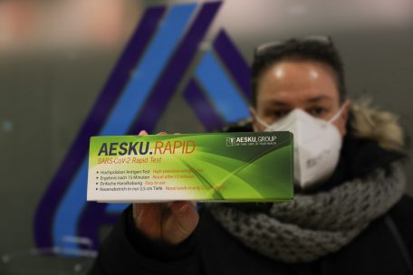 Deutschland / Aldi und Lidl beginnen mit Verkauf von Corona-Schnelltests