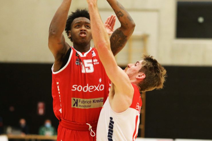 Basketball / Musel Pikes spielten mit dem Feuer