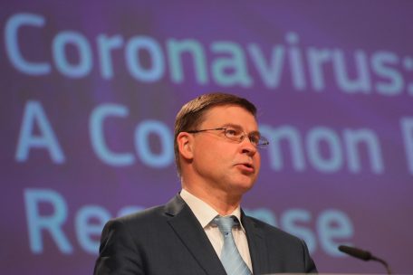 Pandemie / EU verschärft die Regeln für den Export von Impfstoffen