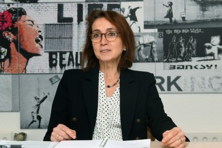 Der Alltag von Jugendlichen / Das Heim ist ihr Zuhause, auch in der Corona-Pandemie