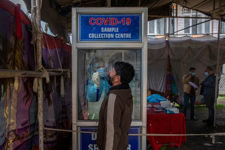 Corona-Pandemie / Eine Woche Lockdown in Bangladesch – Händler protestieren