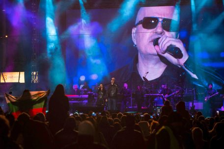 Bulgarien / Rätselhafter Politnovize Trifonow hält im Nachwahlpoker Trümpfe in der Hand