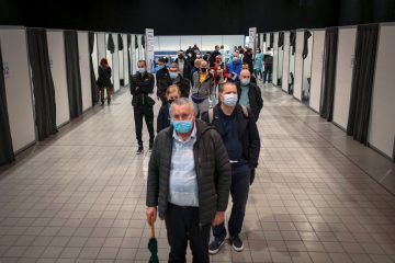 Serbien / Impfausflug mit Hindernissen: Registrierung nur mit Sprachkenntnissen und Telefonnummer