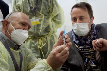 Luxemburg / 100.000 Menschen haben seit Dezember die erste Impfung erhalten