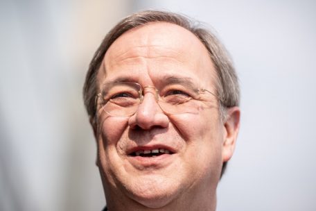 Armin Laschet ist ein politischer Überlebenskünstler
