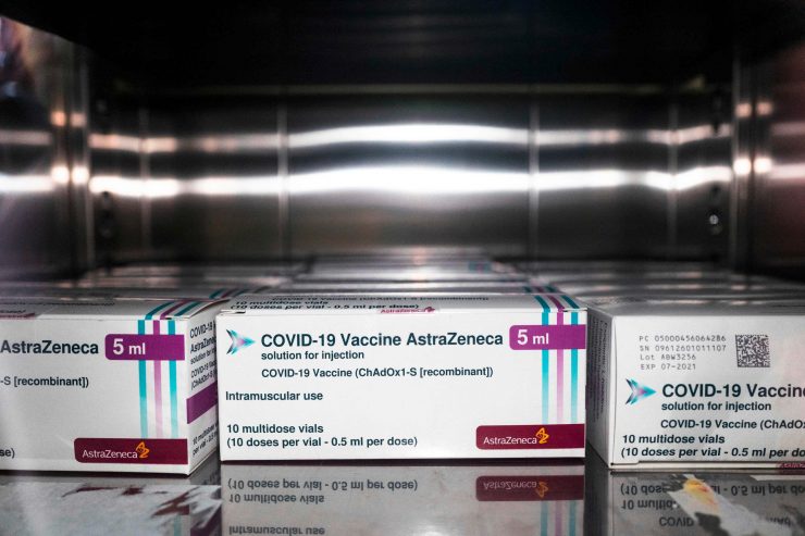 Verzögerte Lieferungen / Die EU verklagt den Impfstoffhersteller Astrazeneca