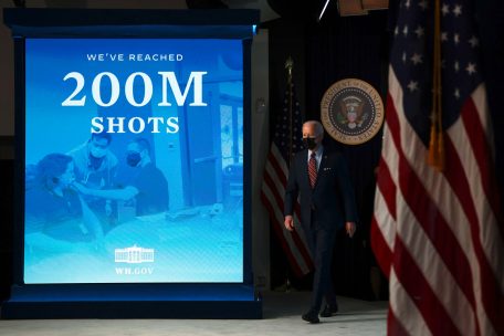 200 Millionen Impfungen in 100 Tagen: Biden hielt seine Corona-Versprechen