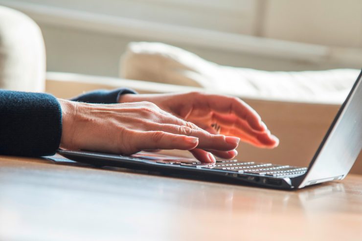 Statec-Umfrage / Luxemburger bestellten 2020 mehr online als zuvor