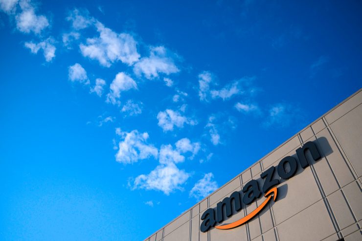 Unternehmen / Amazon lässt sich mit einem Auslieferungslager in Metz nieder