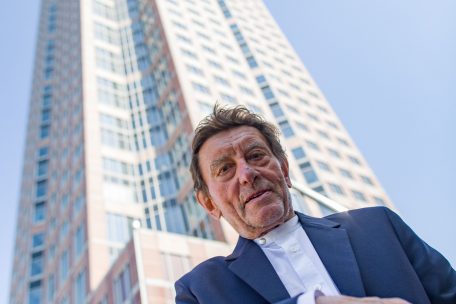 Kopf des Tages / Der Turmvater: Stararchitekt Helmut Jahn (81) stirbt bei Fahrradunfall