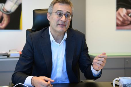 Medien / Anwalt erklärt: Félix Braz will „ehrenhaften“ Verlust seiner Ämter unwirksam machen