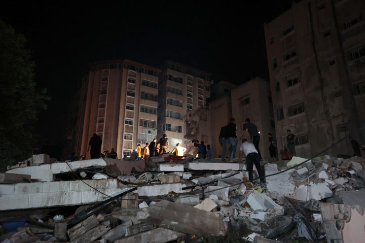 Gaza / Israels Luftwaffe greift Haus von Hamas-Chef Al-Sinwar an