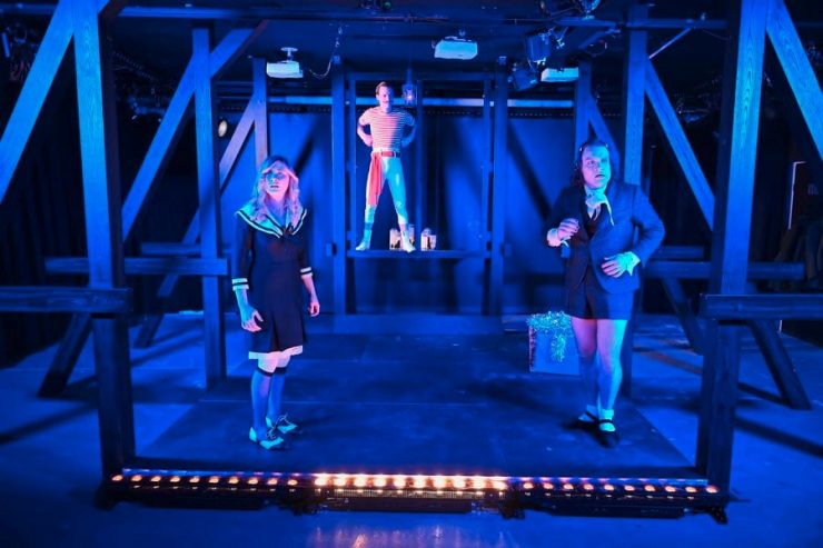 Theater / Eine schrecklich wahre Horrorkomödie