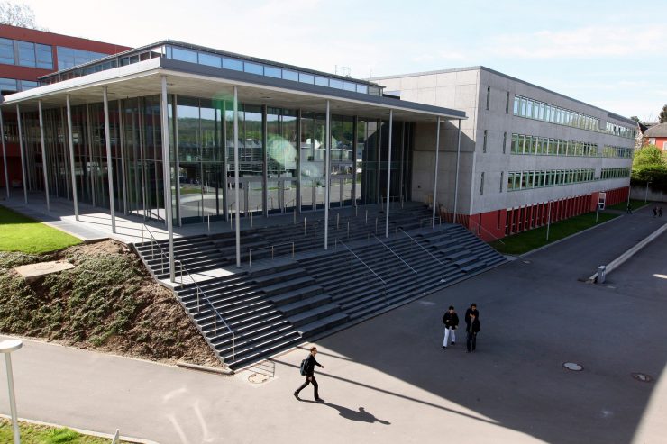 Lycée Nic Biever / Eltern von Mobbing-Opfer erstatten Anzeige bei Düdelinger Polizei