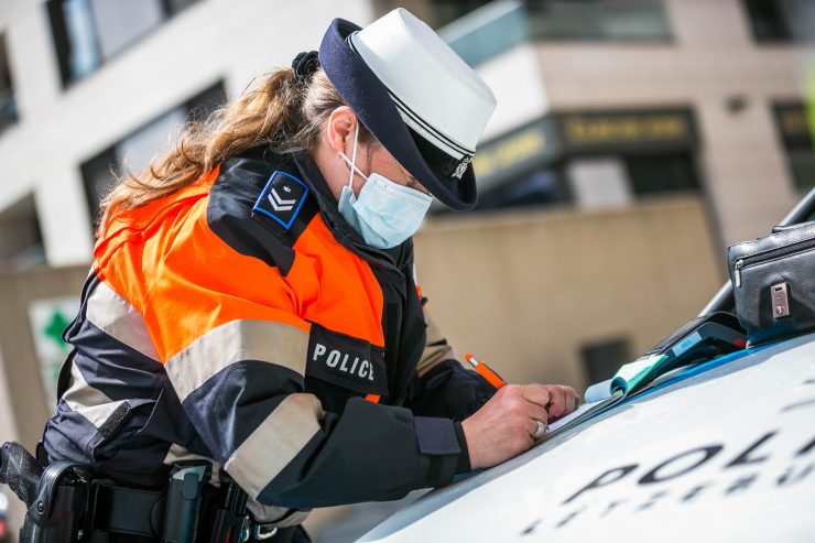 Spitzer Gegenstand / Polizei sucht Zeugen nach Körperverletzung in Gasperich