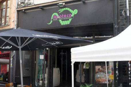 Die Betreiber des Apoteca in der Luxemburger Altstadt zeichnen auch für mehrere Restaurants verantwortlich. Damit konnten sie sich recht gut über die Krise retten.