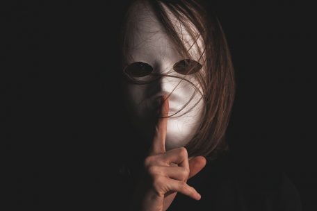 Medien / Enjoy the silence: Keine Kommunikation zur verunglückten Kommunikation