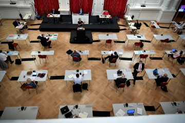 Parlament / Auch die Schulrentrée 2021/22 bleibt kompliziert